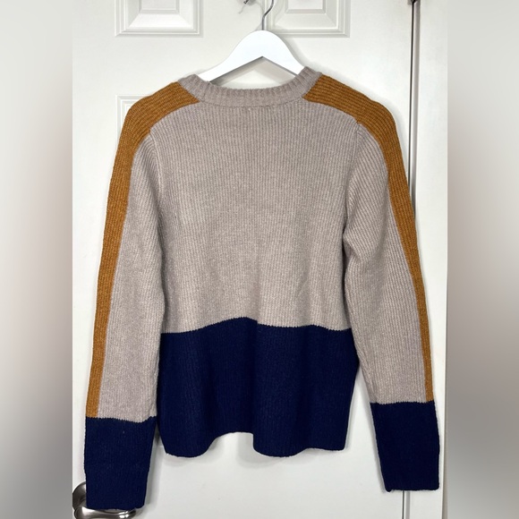 Pinque Color Block Sweater NWOT - Picture 2 of 3